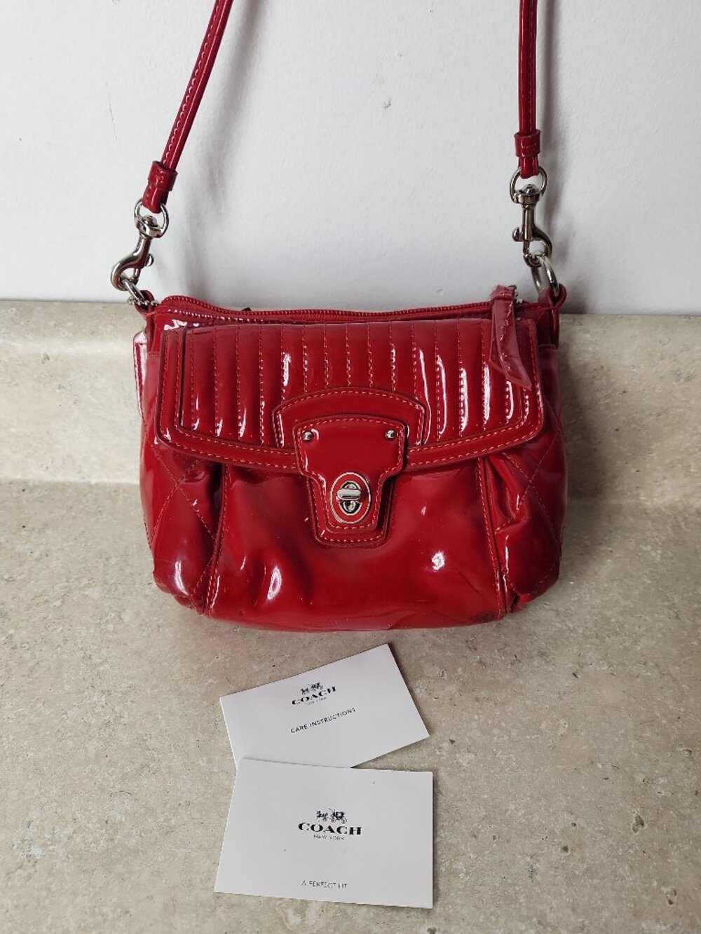 Coach Poppy Liquid Gloss Quilted Patent Leather Mini crossbody purse bag red - Picture 2 of 13